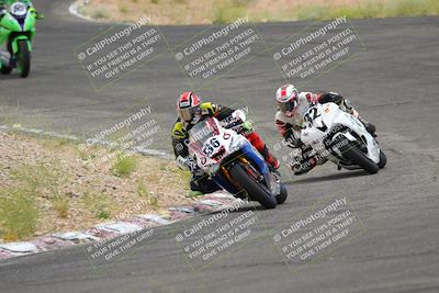 media/Jun-04-2022-WERA (Sat) [[b852bbbd55]]/Race 8 Superbike Expert Novice V7 HW/